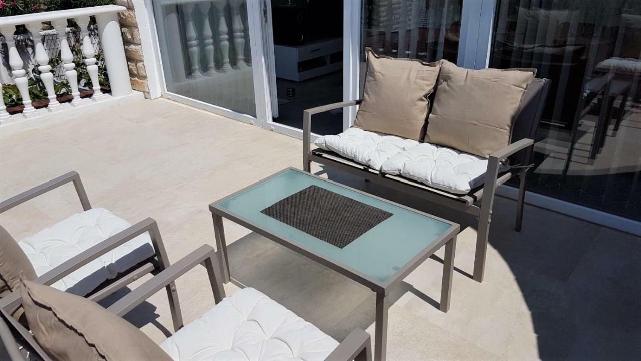 Apartment Maslenica, Near Zadar Экстерьер фото